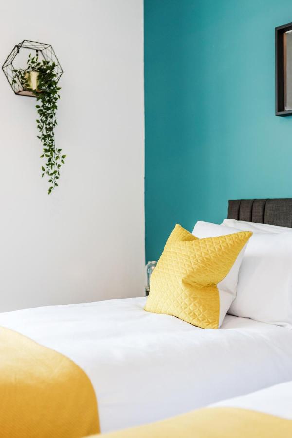 Business & Leisure 2 Bedroom & Parking By Damask Homes إيلفورد المظهر الخارجي الصورة